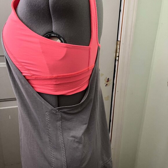Lululemon Run Times Tank Heathered Medium Grey / Very Light Flare SZ 12 - Picture 3 of 3